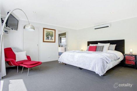 Property photo of 11 Antionetta Way Hillside VIC 3037