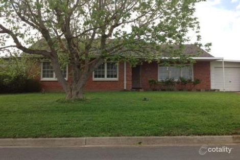 5 Labrador St, Campbelltown, SA 5074