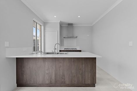 Property photo of 39 Vaughan Crescent Forrestdale WA 6112