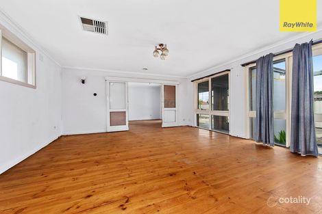 Property photo of 33 Lima Street St Albans VIC 3021