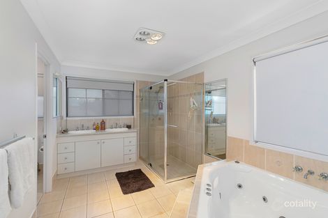 Property photo of 19 Wilohurst Drive Redland Bay QLD 4165