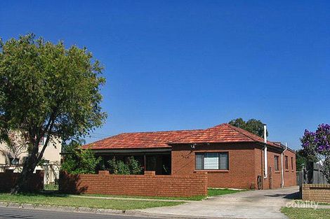 82 Queen St, Revesby, NSW 2212