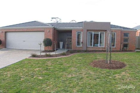 18 Pinevale Way, Ballarat North, VIC 3350