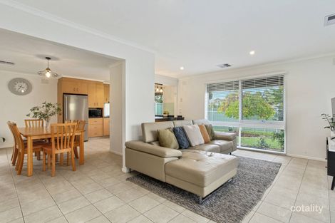 Property photo of 10 Valewood Drive Kealba VIC 3021