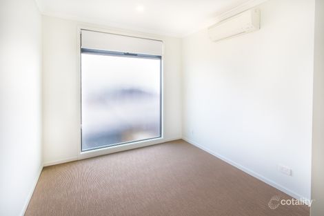 Property photo of 9 Thurra Walk Wollert VIC 3750