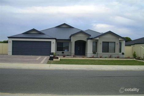 33 Addingham Bvd, Madora Bay, WA 6210