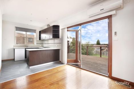 17 Ballater Ave, Newtown, VIC 3220