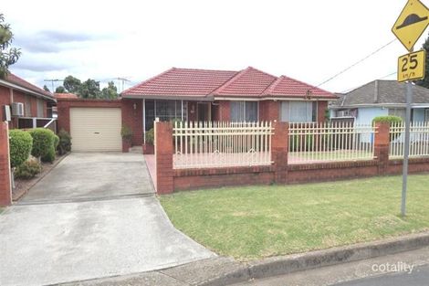 61 Ferngrove Rd, Canley Heights, NSW 2166