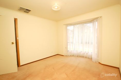 13 Madigan Cres, Woodcroft, SA 5162