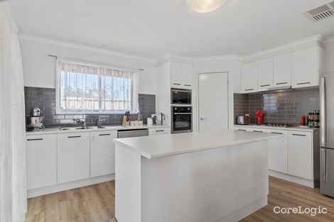 Property photo of 3/9 Blue Wren Boulevard Kangaroo Flat VIC 3555