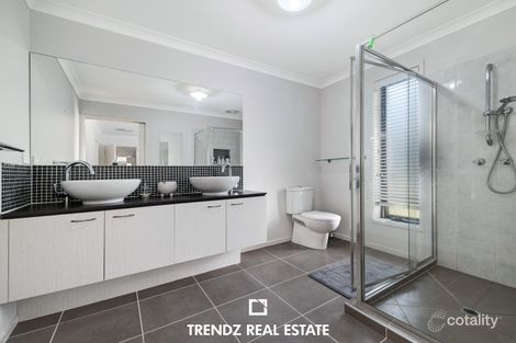 Property photo of 73 Brookwater Parade Lyndhurst VIC 3975