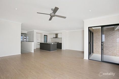Property photo of 26 Garragull Drive Yarrabilba QLD 4207
