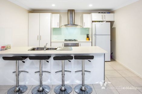 Property photo of 17 Tey Court Deebing Heights QLD 4306