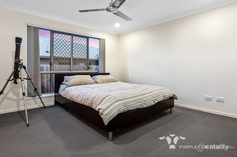 Property photo of 17 Tey Court Deebing Heights QLD 4306