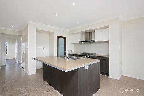 Property photo of 26 Garragull Drive Yarrabilba QLD 4207