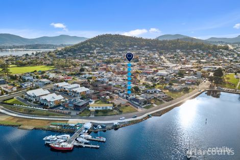 Property photo of 2/11 Ford Parade Lindisfarne TAS 7015