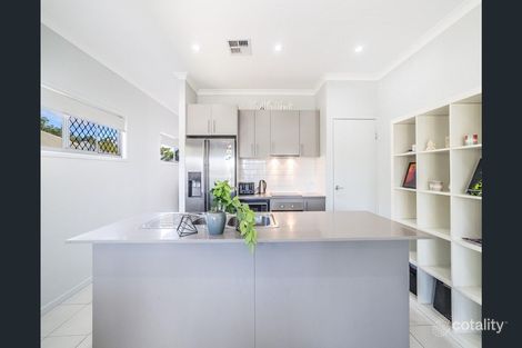 Property photo of 32 Banya Crescent Springfield Lakes QLD 4300