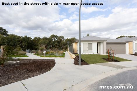 Property photo of 16 Paluma Grove Yanchep WA 6035