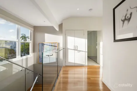 Property photo of 21 Avebury Street West End QLD 4101