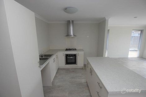 Property photo of 4 Burdekin Turn Hilbert WA 6112