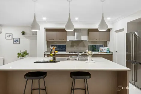 Property photo of 70 Valley Circuit Kuraby QLD 4112