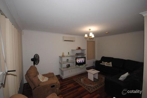 Property photo of 12 Appletree Place Greenfields WA 6210