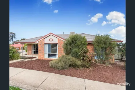 28 Daniel Dr, Golden Square, VIC 3555