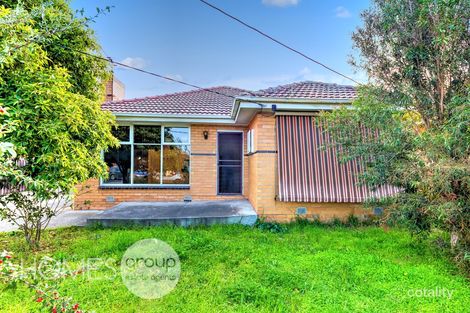 Property photo of 61 Stradbroke Drive St Albans VIC 3021