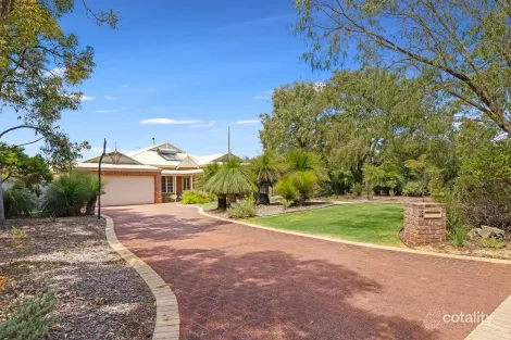 Property photo of 18 Glenvale Cross Dunsborough WA 6281