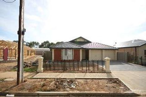 27 Hamley Cres, Mansfield Park, SA 5012
