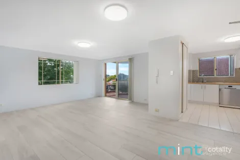 2/43-45 Bexley Rd, Campsie, NSW 2194