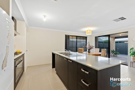 Property photo of 31 Bottlenose Circuit Waikiki WA 6169