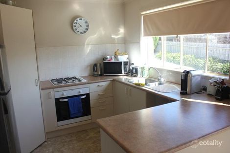Property photo of 2/6 Station Street Somerville VIC 3912