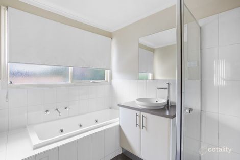 Property photo of 48 Ferguson Street Macleod VIC 3085