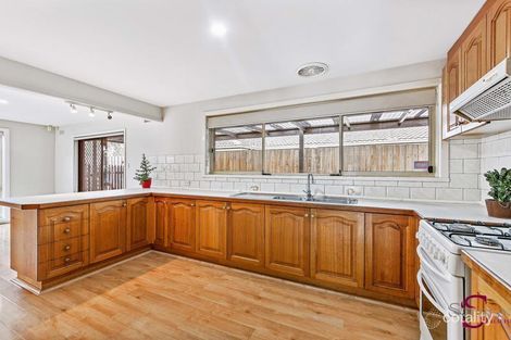 Property photo of 31 Vanessa Drive Hampton Park VIC 3976