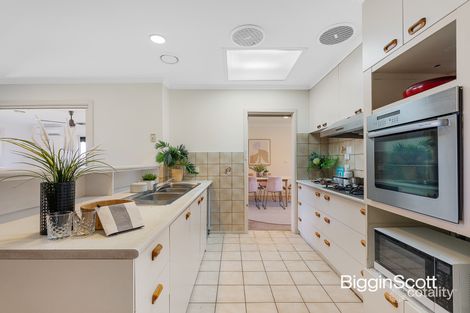 50 Brentwood Dr, Glen Waverley, VIC 3150