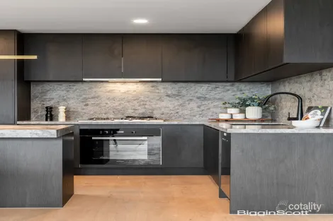 Property photo of 1/3 Thiele Street Doncaster VIC 3108