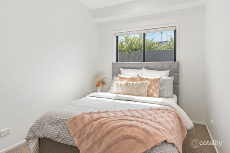 Property photo of 2/13 Wildwood Court Surfers Paradise QLD 4217