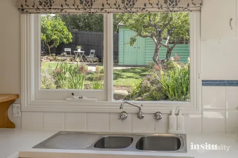 Property photo of 20 Randall Street Sandy Bay TAS 7005