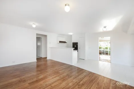 Property photo of 8 Cobb Junction Sydenham VIC 3037