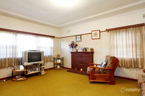 Property photo of 9 Rhodes Avenue Guildford NSW 2161