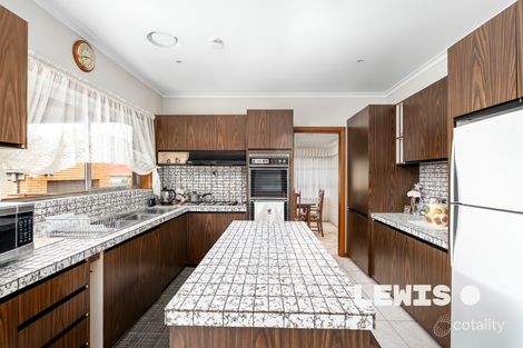 Property photo of 96 William Street Fawkner VIC 3060