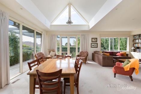 Property photo of 23 St Helens Road Hawthorn East VIC 3123