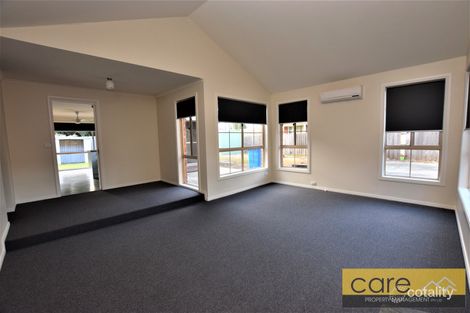 Property photo of 19 Todd Court Cranbourne West VIC 3977