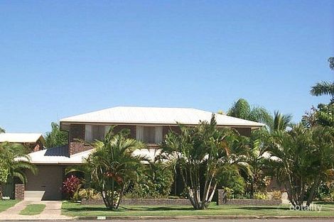 589 Norman Rd, Norman Gardens, QLD 4701