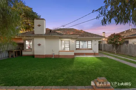Property photo of 122 Werribee Street North Werribee VIC 3030