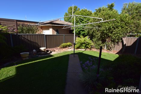 Property photo of 11 Endeavour Avenue Orange NSW 2800
