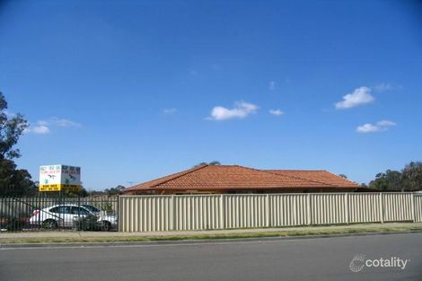 2 Bulbul Ave, Green Valley, NSW 2168