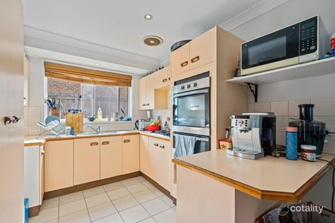 Property photo of 11 Whitehead Close Kariong NSW 2250