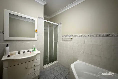 Property photo of 5/17 Girraween Road Girraween NSW 2145